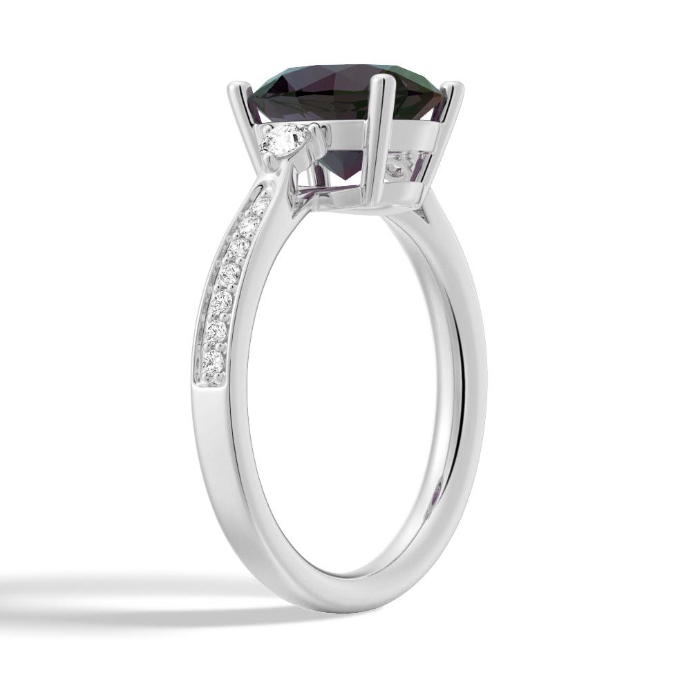 3 CT Oval Cut Alexandrite Engagement Ring with Moissanite Accents - Vintage Style Wedding Ring for Women, Perfect for Proposals, Anniversaries & Special Occasions