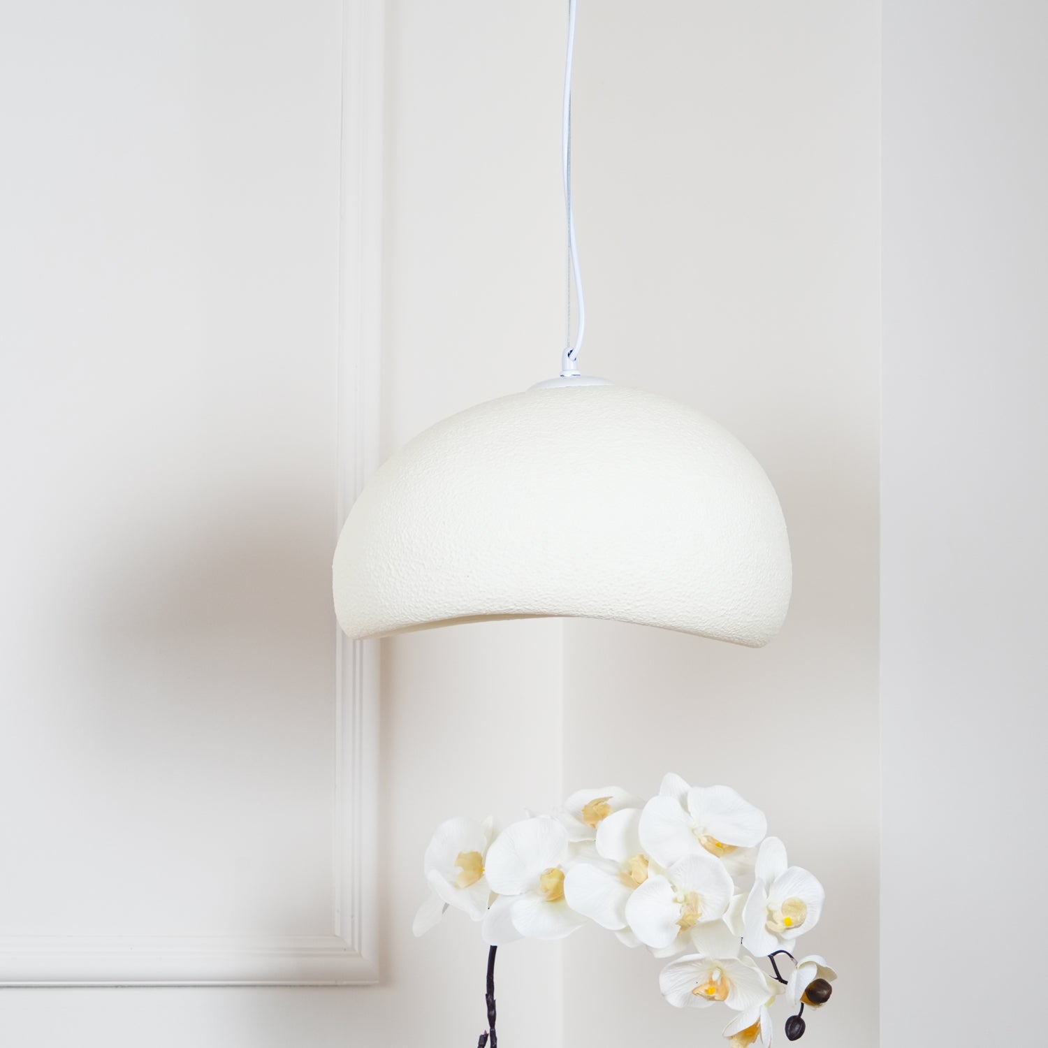 Modern Cloud Pendant Light Fixture - Stylish Hanging Ceiling Lamp for Living Room, Bedroom & Dining Area - Perfect for Home Decor and Ambient Lighting