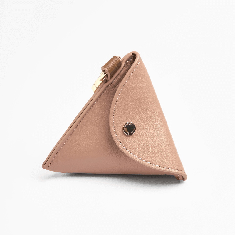Premium Blushwood Leather Dog Poop Bag Holder - Durable & Stylish Waste Dispenser for Walking, Hiking, and Outdoor Adventures with Your Pet