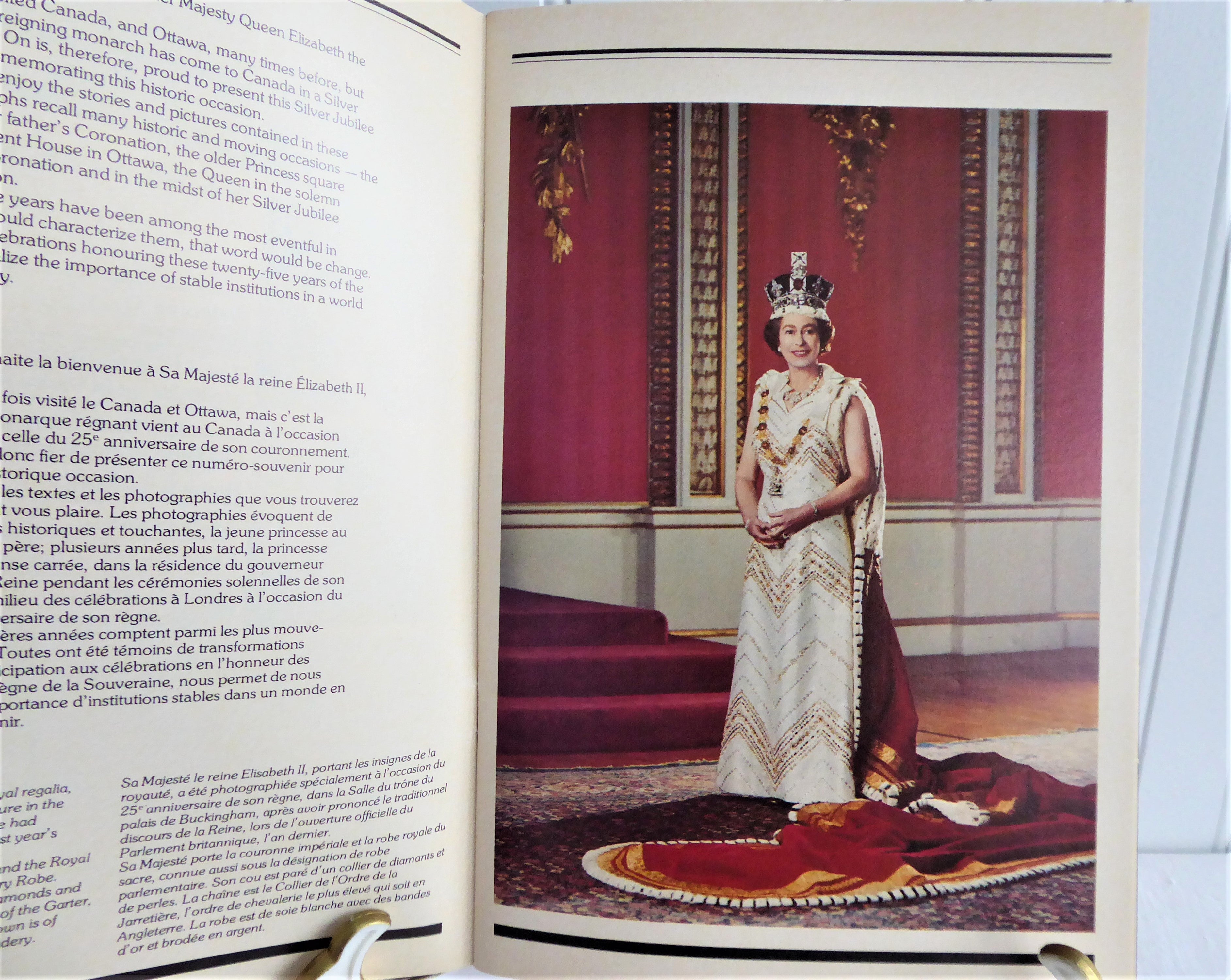 Queen Elizabeth II Silver Jubilee 1977 Royal Visit to Canada Commemorative Book - Perfect for Royal Collectors & History Enthusiasts
