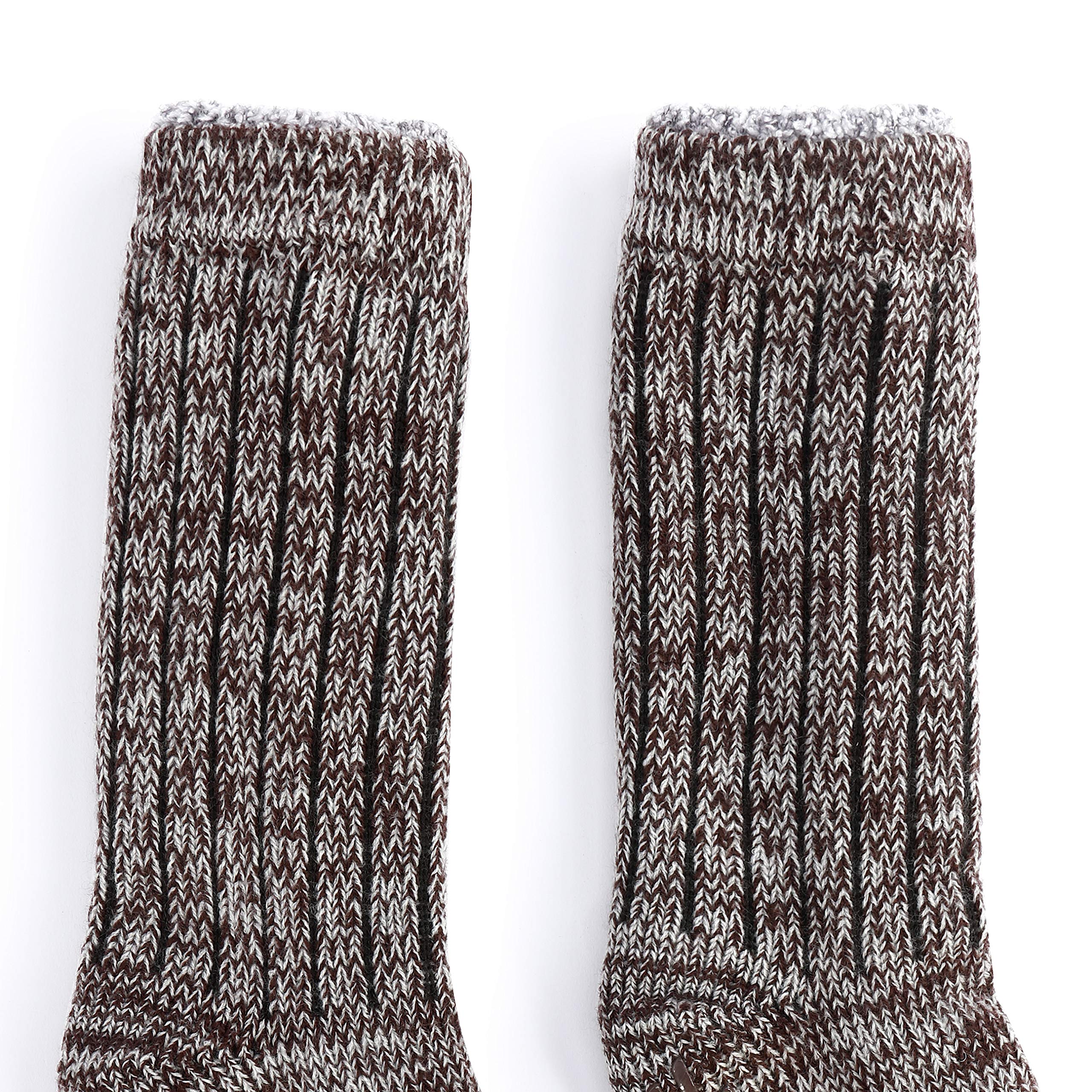 DEMDACO Men's Non-Slip Cozy Slipper Socks - One Size Fits Most (US 6-12) - Soft Polyester Blend for Indoor/Outdoor Wear - Perfect for Home, Office & Travel Comfort