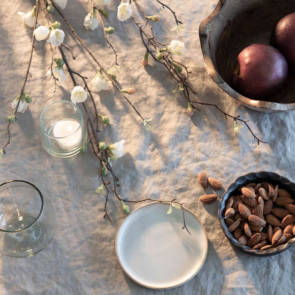 Elegant Stoneware Side Plate - Durable & Stylish Dinnerware for Everyday Use - Perfect for Salads, Desserts & Appetizers