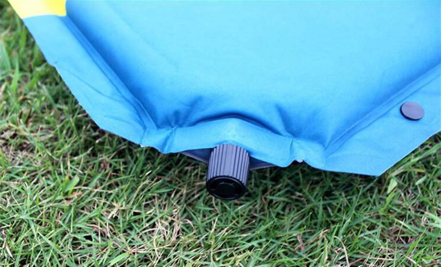 **Self-Inflating Camping Sleeping Pad for 2 Person – Ultralight, Compact & Waterproof Mattress for Backpacking, Hiking & Outdoor Adventures (Green) – Perfect for Couples Camping & Backpacking Trips**