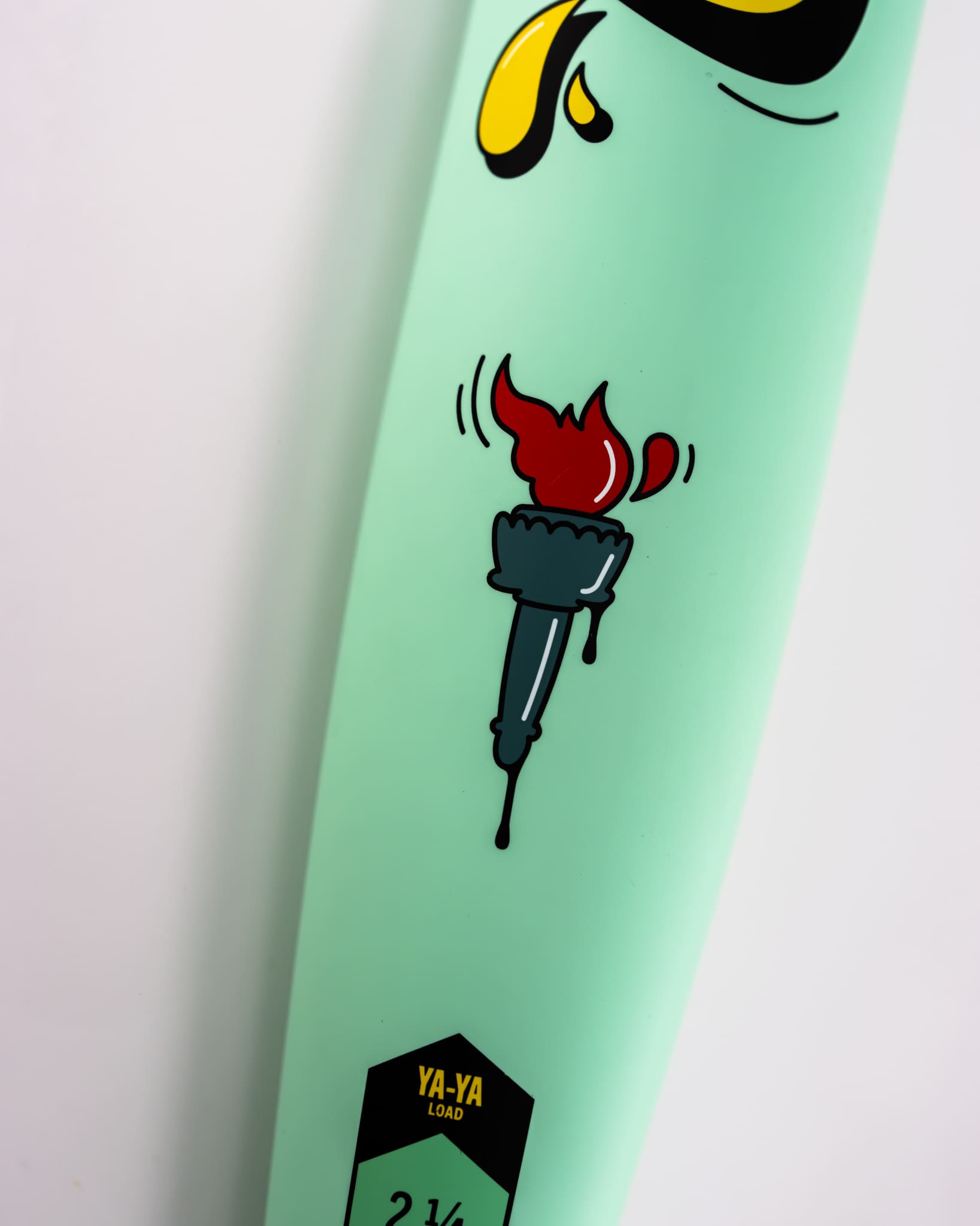 2025 Victus Beacon USSSA Slowpitch Softball Bat - VSPB1YU | High Performance USSSA Approved Bat for Slowpitch Softball | Perfect for League Play & Tournament Games