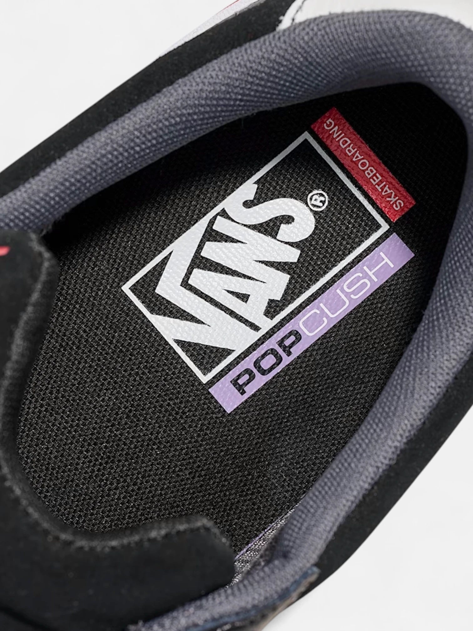 **Vans Skate 2 Wayvee Skateboarding Shoes - Classic Sneakers for Men & Women | Perfect for Streetwear & Skateboarding**