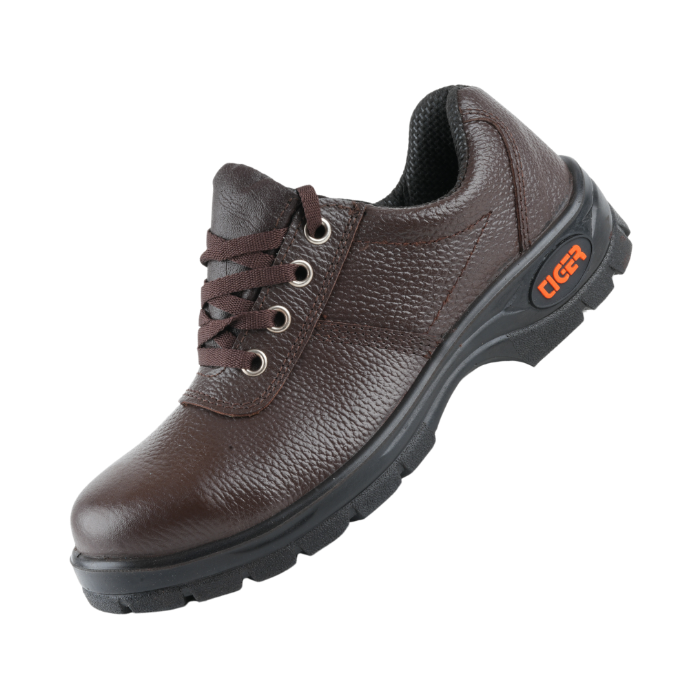 Highlander Men's Waterproof Hiking Boots - Lightweight Outdoor Trekking Shoes for Men, Durable Traction & Comfortable Support - Perfect for Hiking, Camping & Mountain Climbing Adventures