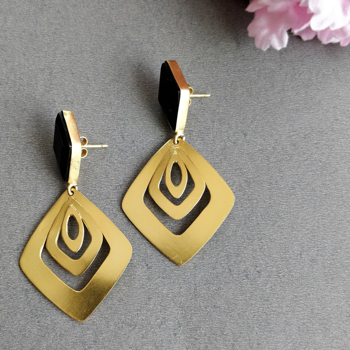 Black Gemstone Brass Earrings - 6x3CM Handmade 18K Gold Plated Boho Style Dangle Earrings with Marquise Bezel Setting (10g) - Perfect for Boho Chic, Festival, Party & Everyday Wear