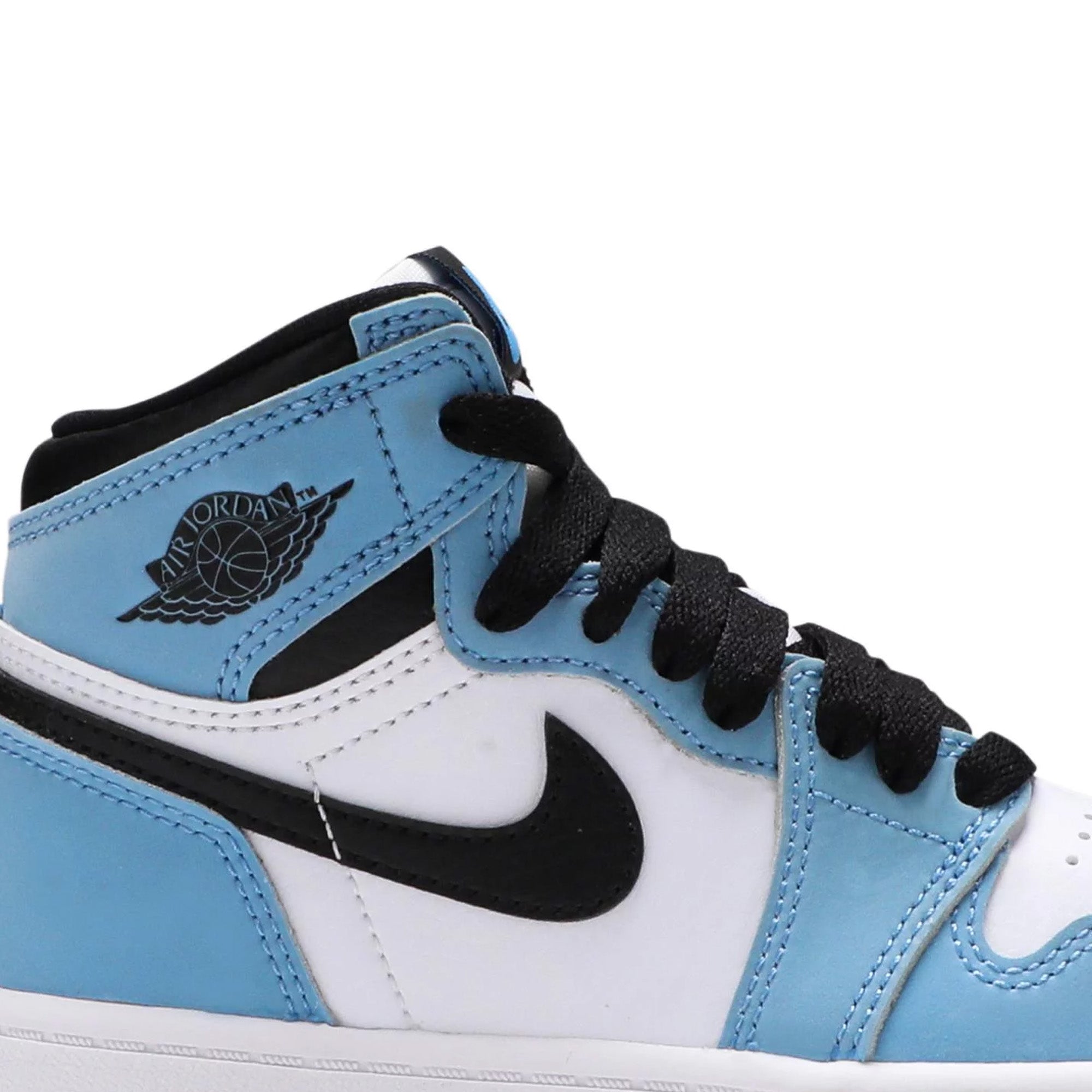 Air Jordan 1 Retro High OG 'University Blue' PS Sneakers (2021) - Men's Basketball Shoes for Streetwear & Casual Fashion