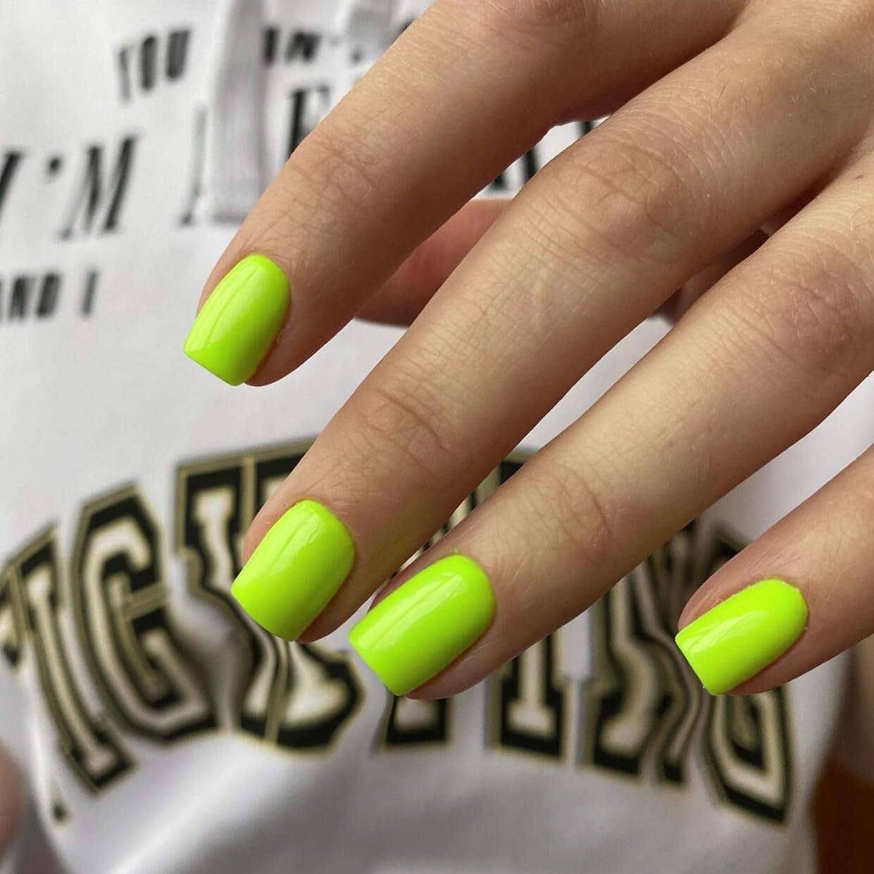 KXAMELIE Neon Green Press On Nails - Short Square Fake Nails with Protective Coat | Reusable Acrylic Nails Kit | Natural Gel Glue On Nails for Daily Wear, Parties & Special Occasions