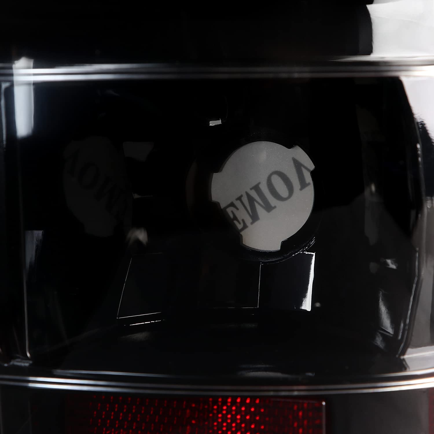 Spec-D Tuning Jet Black LED Tail Lights for 1999-2002 Chevy Silverado & GMC Sierra 1500/2500/3500 - Left & Right Pair Assembly - Durable, Bright LED Lights for Enhanced Night Visibility & Style Upgrade