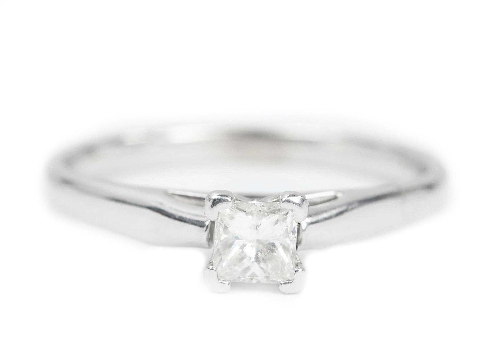 0.32 Carat Platinum Solitaire Princess Cut Diamond Engagement Ring for Women - Perfect Proposal, Wedding & Anniversary Gift (Ideal for Romantic Occasions)