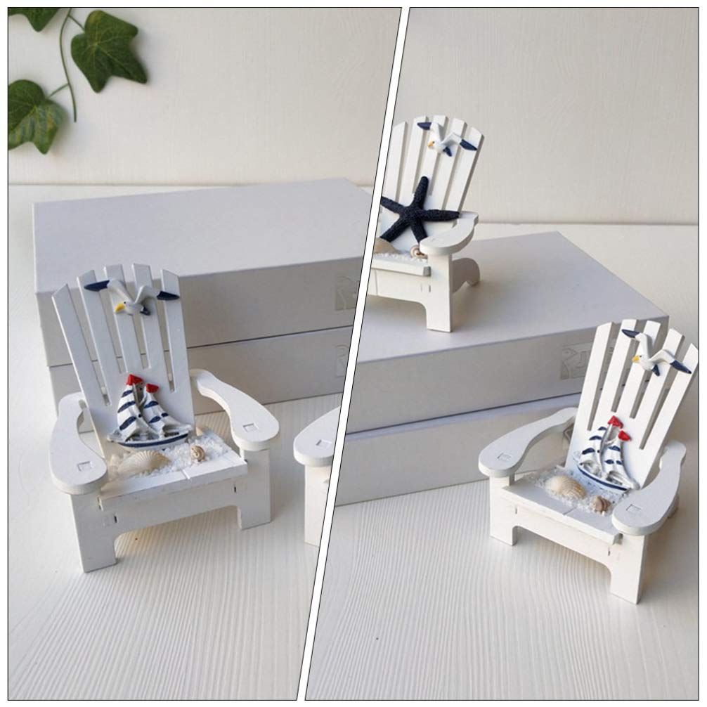 BESPORTBLE 2Pcs Miniature Beach Chairs - Tiny Wooden Cake Topper Decor, Nautical Dollhouse Furniture & Mini Landscape Accessories for Photo Props, DIY Crafts, and Dollhouse Decor | Perfect for Wedding Cakes, Beach Themed Parties, and Miniature Displays