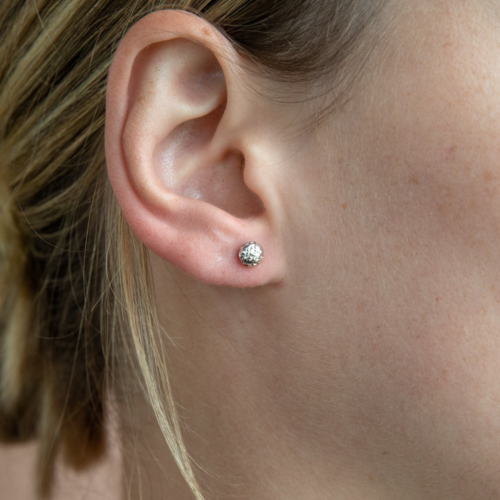 9ct White Gold Textured 5.5mm Stud Earrings for Women - Hypoallergenic Cubic Zirconia Ear Studs - Perfect for Everyday Wear, Work & Special Occasions