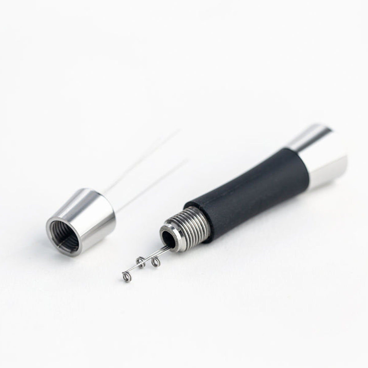 Premium WDT Tool for Espresso - Black & Silver Coffee Stirrer for Even Extraction | Perfect for Home Baristas & Coffee Enthusiasts
