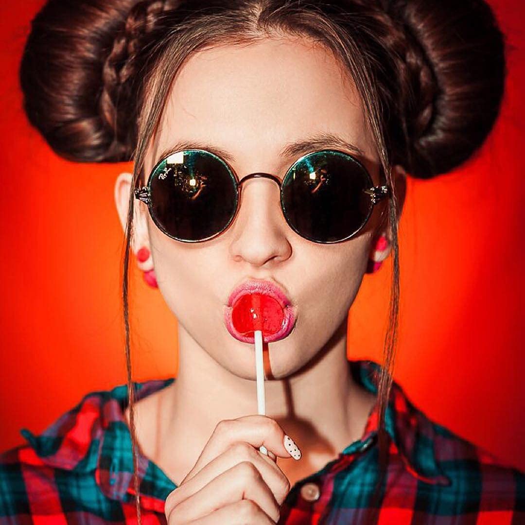 10ct. Cotton Candy Flavored Lollipops - Bulk Candy for Parties, Favors & Gifts - Sweet Treats for Birthdays, Halloween & Events
