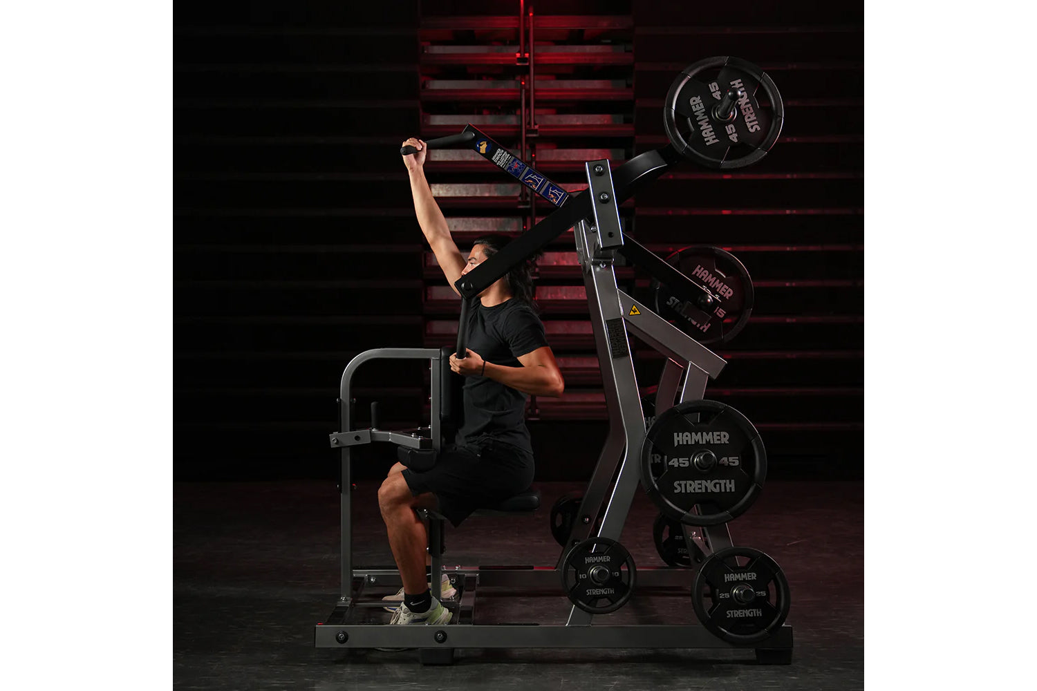 Hammer Strength Plate Loaded Iso-Lateral Front Lat Pulldown Machine - Professional Gym Equipment for Back Workouts & Strength Training - Perfect for Home Gyms & Commercial Fitness Centers
