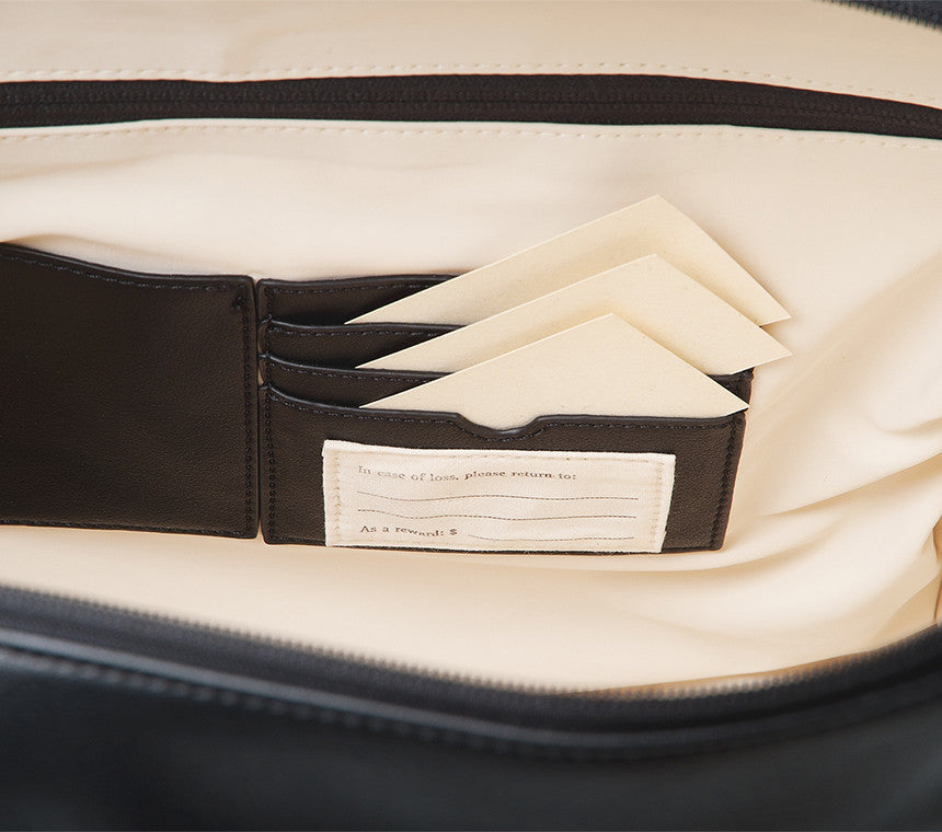 Moleskine Classic Utility Bag for Laptops & Tablets - 15 Inch Digital Device Organizer | Perfect for Work, Travel & School Accessories