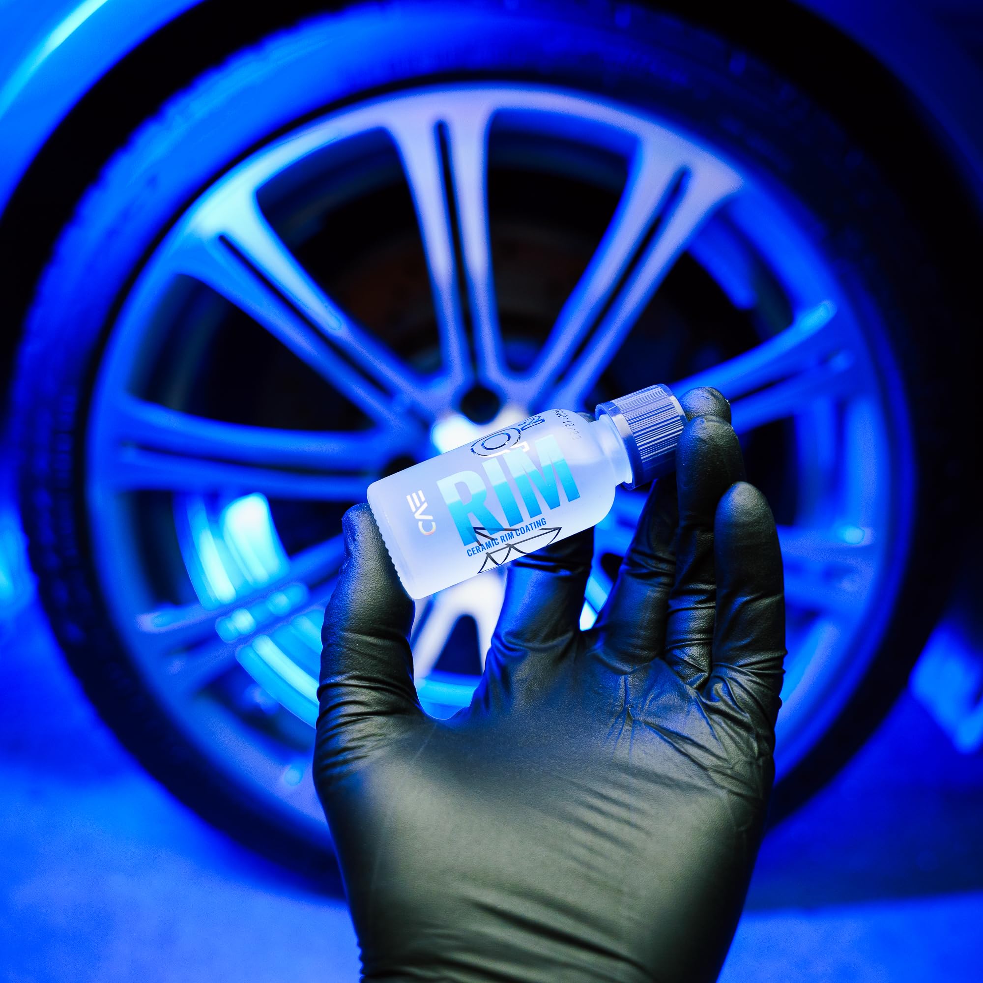 Gyeon Rim EVO 30ml Ceramic Wheel Coating Kit - Brake Dust & Road Contaminant Repellent - High Heat Resistant Protection for Car Wheels - Perfect for Alloy, Chrome & Painted Rims - Easy Application for Long-Lasting Shine & Protection