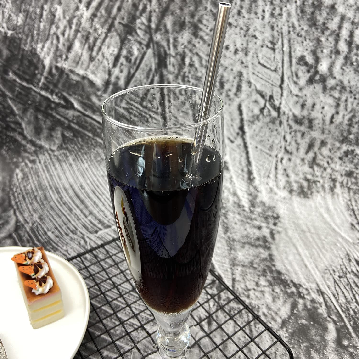 200 Pack Reusable Stainless Steel Straight Straws - 10.5
