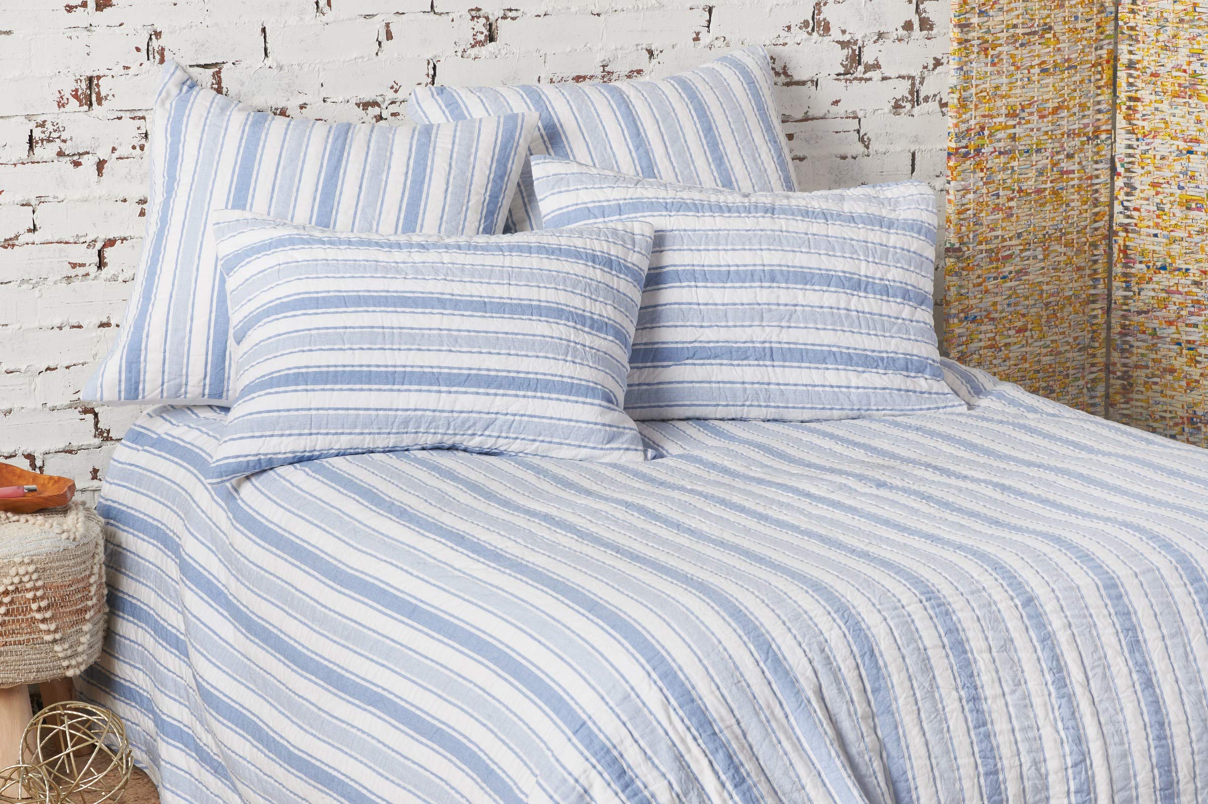 Carol & Frank Garrett Full/Queen Quilt Set - Soft & Breathable Blue Bedding for Cozy Comfort - Perfect for Master Bedrooms, Guest Rooms & Dorm Decor