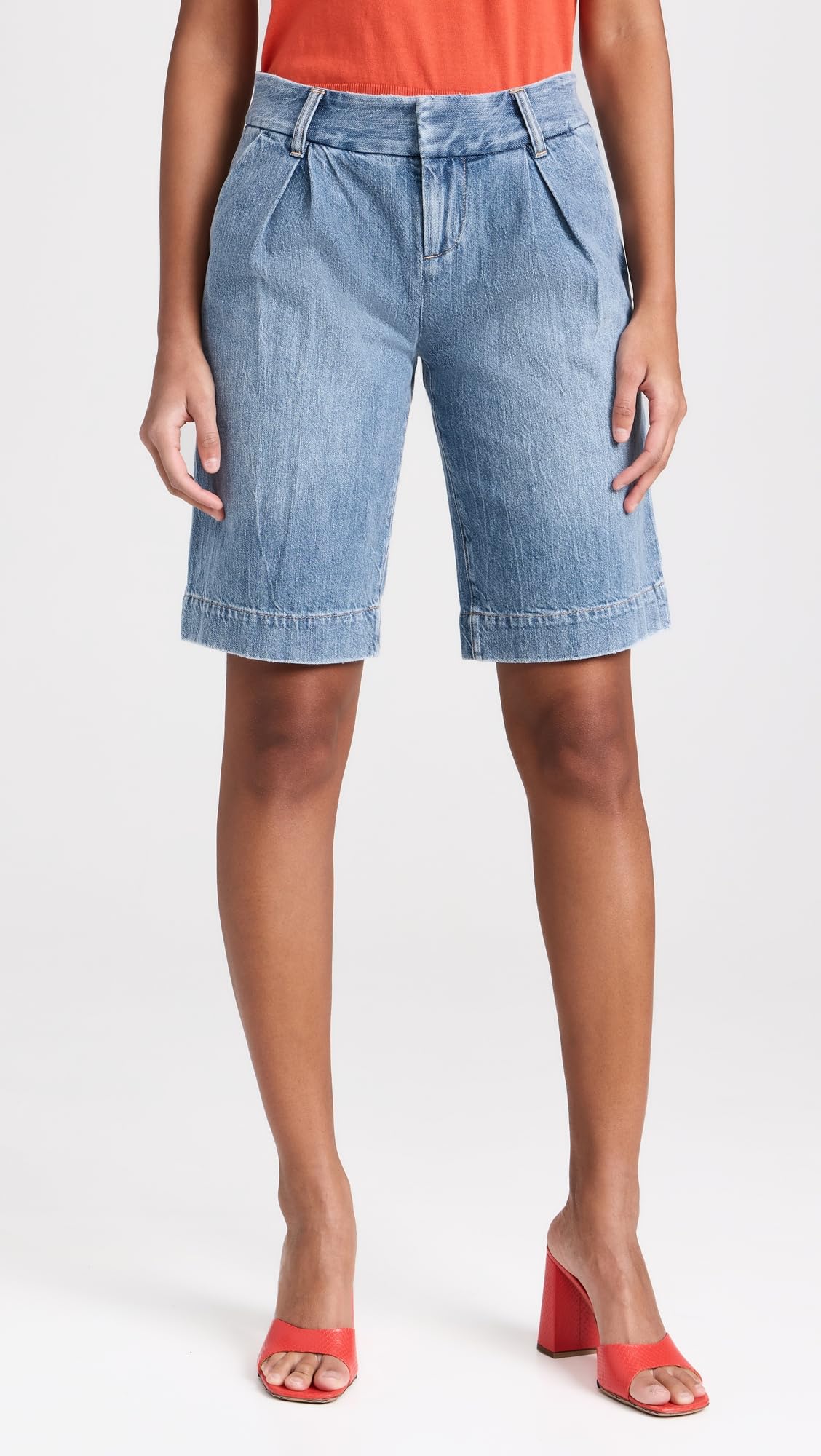 Alice + Olivia Women's Eric Low Rise Bermuda Shorts - Stylish Casual Summer Shorts for Women | Perfect for Beach, Travel & Everyday Wear