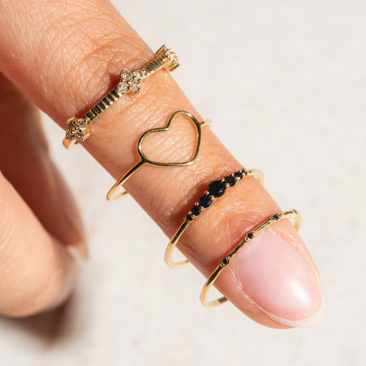 Solid Gold Salt and Pepper Diamond Ribbed Ring – Unique Stackable Ring for Women, Dainty Everyday Jewelry – Perfect for Gifts, Weddings & Layering