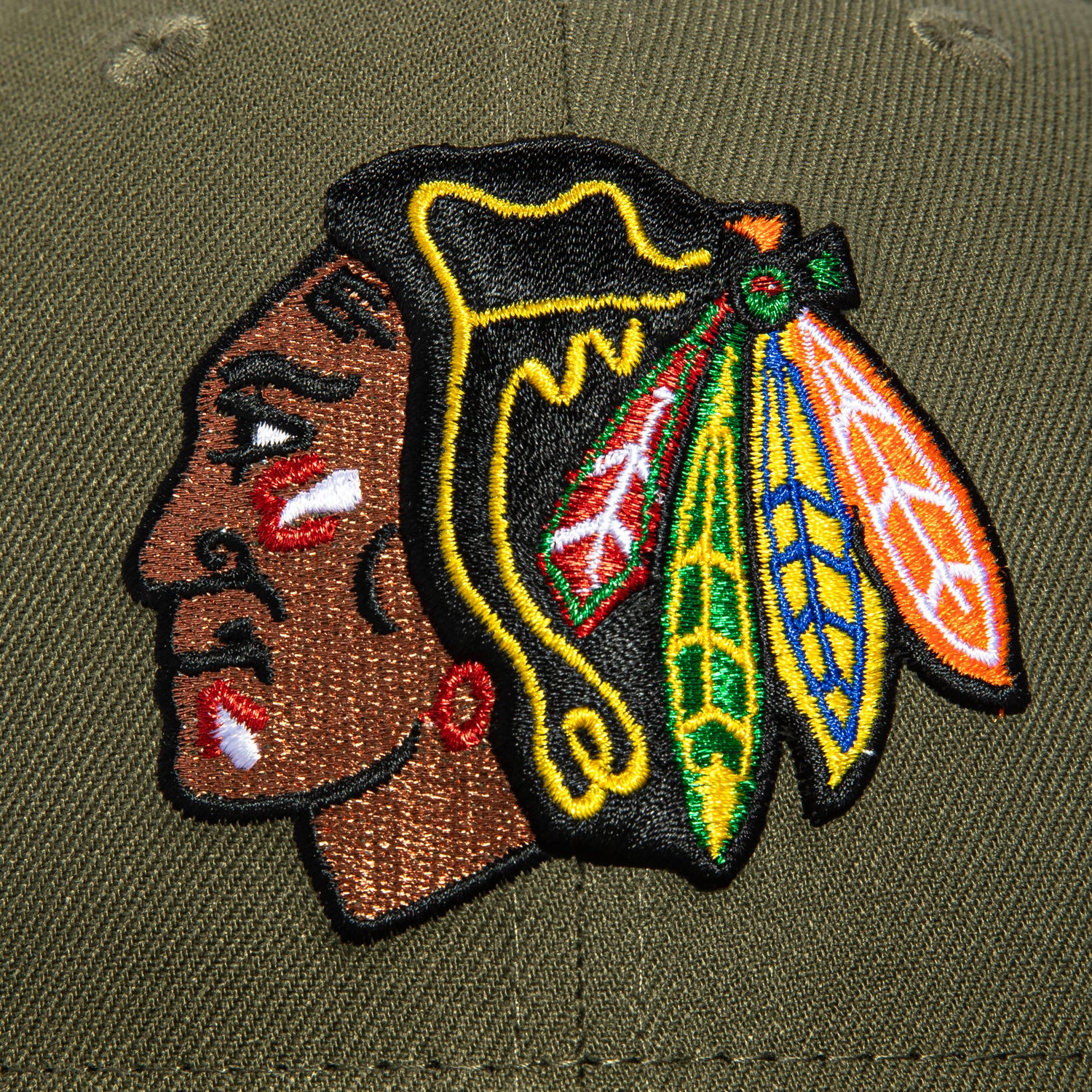 New Era 59Fifty Chicago Blackhawks NHL Snapback Cap with Chicago Stadium Patch - Olive Green Adjustable Hat for Men & Women - Perfect for Hockey Games, Sports Events & Streetwear Fashion