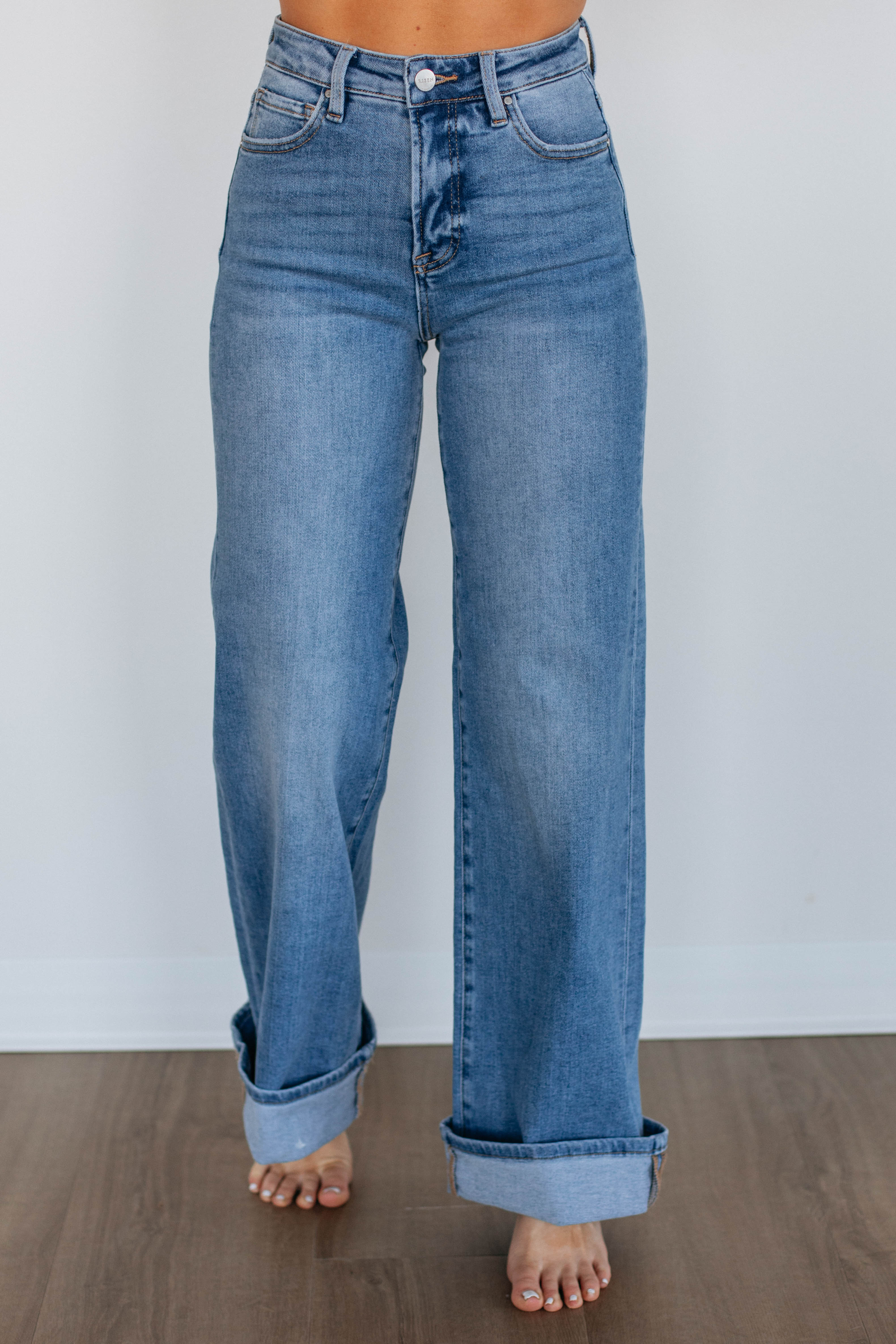 Cece Risen Jeans - Medium Wash Distressed Denim Pants for Women | Comfortable & Stylish for Casual Outings, Date Nights & Weekend Wear