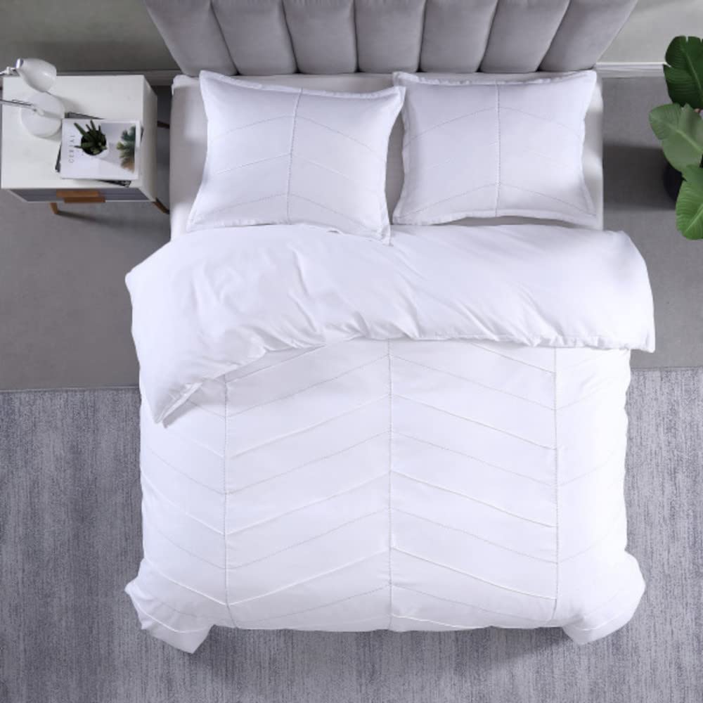 City Scene Courtney Comforter Set King Size White - Luxury Bedding for Master Bedroom & Guest Room Decor