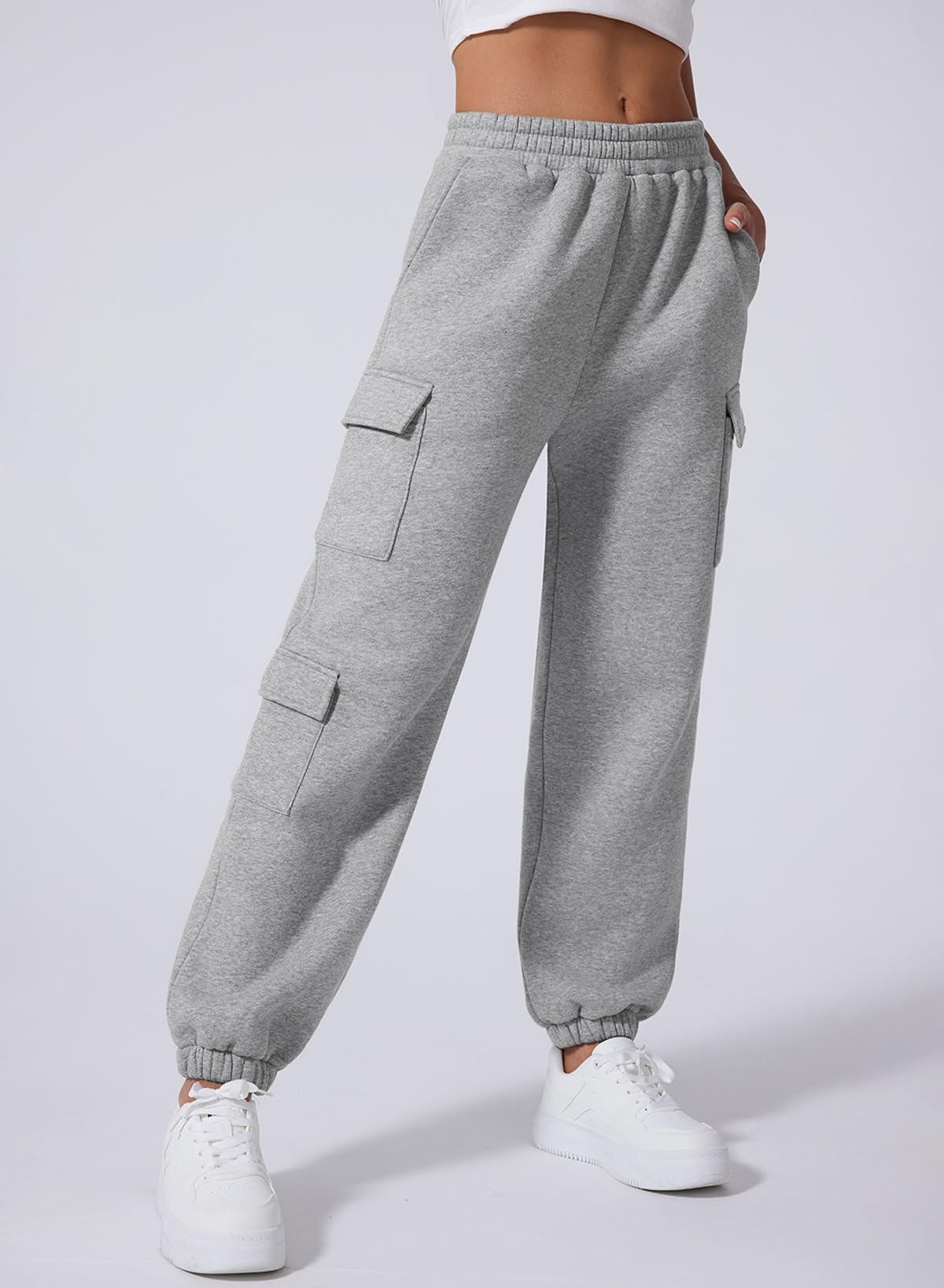 Aleumdr Women's Cargo Joggers - Fleece Lined Sweatpants with Pockets | High Waisted Baggy Athletic Pants for Women | Perfect for Fall, Workout, Yoga & Casual Wear