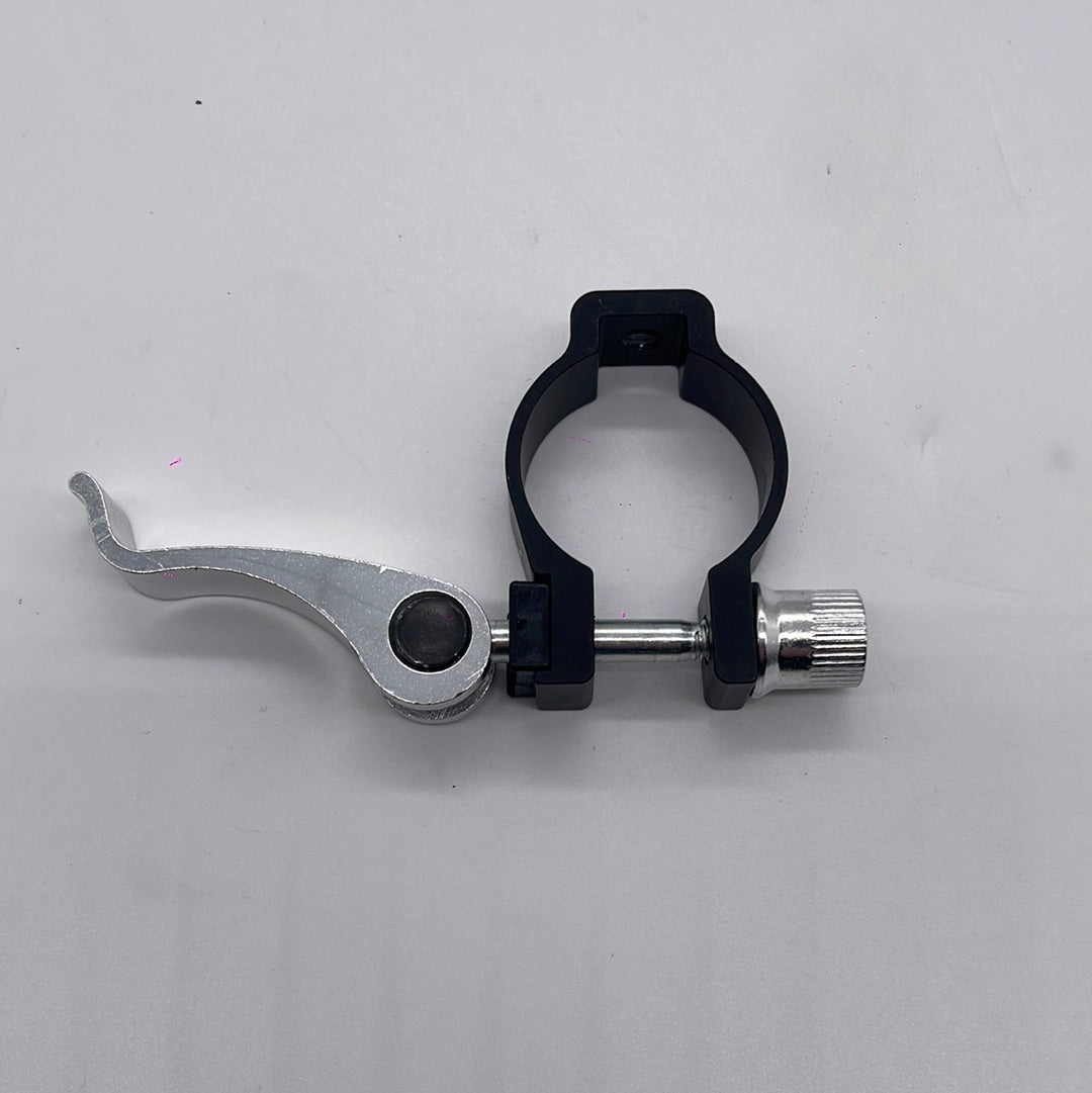 Quick Release Steering Wheel Hub Adapter for Racing & Drifting - Universal Fit with Lock Stitch Set - Perfect for Track Days, Street Performance & Custom Car Builds