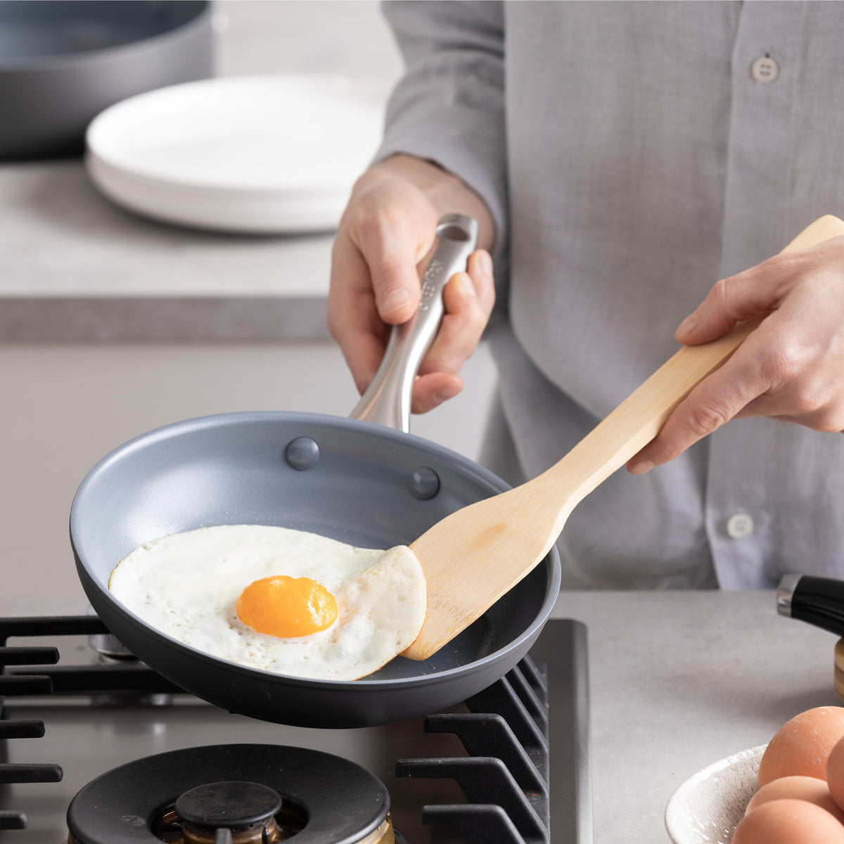 Lima Ceramic Nonstick 12-Piece Cookware Set - Healthy Non-Toxic Frying Pans & Pots for Induction, Gas, Electric Stoves - Perfect for Sauteing, Frying, Boiling & Everyday Cooking
