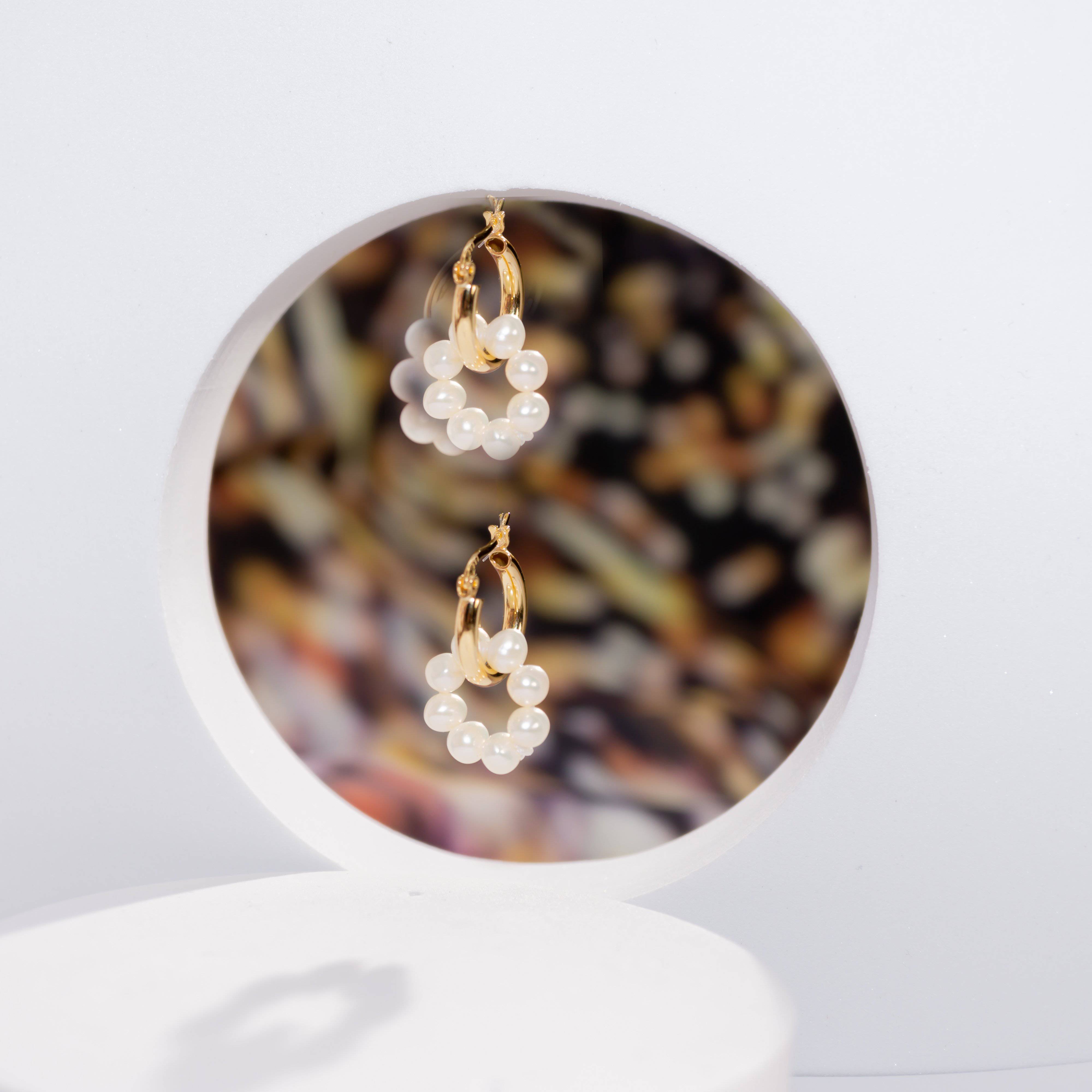 18K Solid Gold New Yorker Freshwater Pearl Earrings KE00034 - Elegant Pearl Jewelry for Women, Perfect for Weddings, Parties & Special Occasions