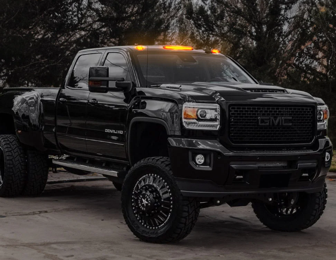 GMC & Chevy 2015-2019 Heavy Duty 3-Piece Cab Roof LED Amber Lights - Amber Lens for Off-Road, Truck, and Work Vehicle Lighting