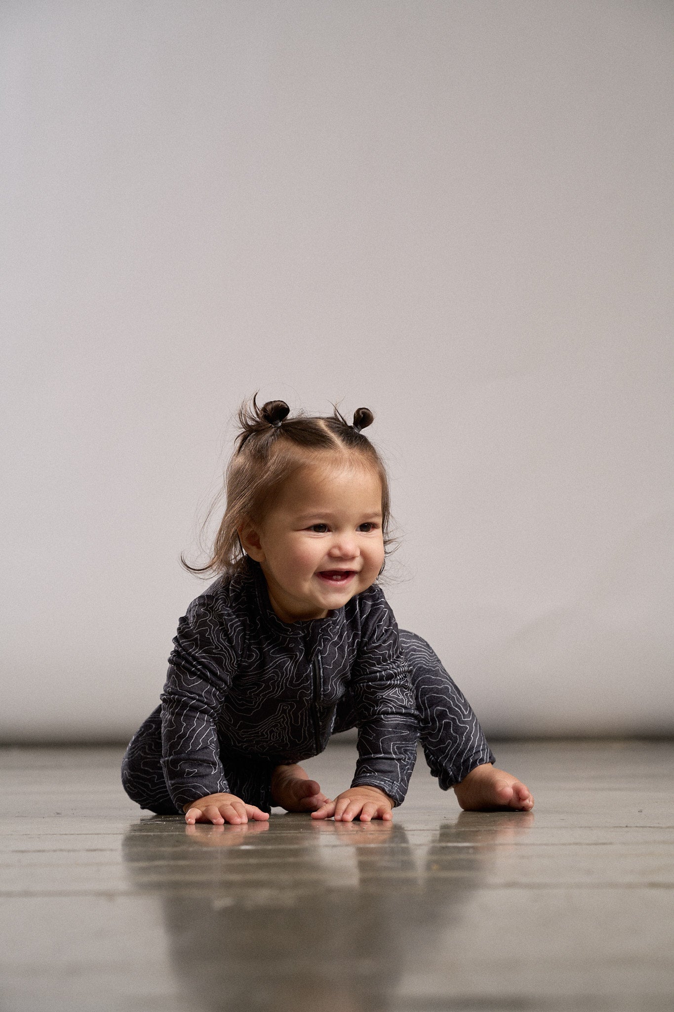 LB x Baby Breez Long Sleeve Ski Resort Romper Pajamas for Infants & Toddlers - Soft Fleece Winter Sleepwear - Black - Perfect for Ski Trips & Cozy Nights