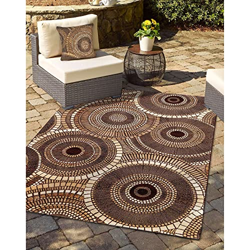 Circles Brown