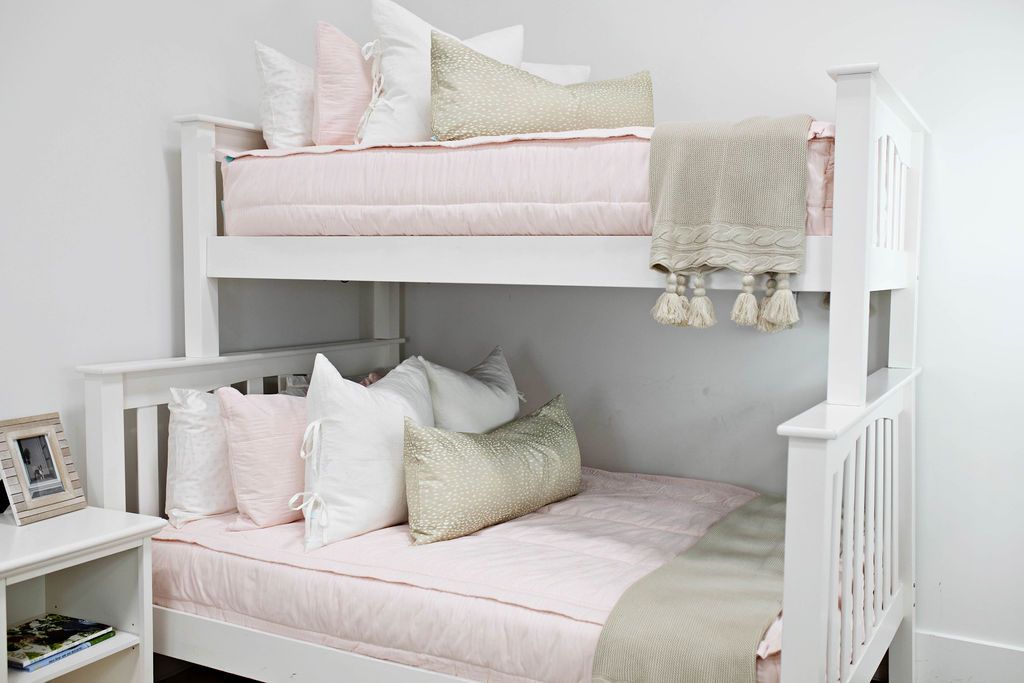 Ava Throw - Soft & Cozy Knitted Blanket for Home, Office & Travel - Perfect for Couch, Bed & Outdoor Use