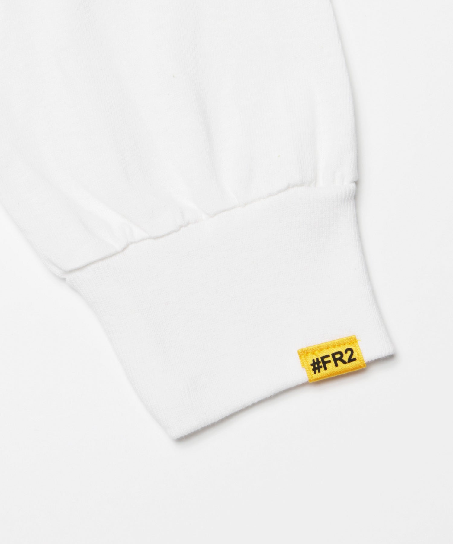 FR2 WORLD PEACE Long Sleeve T-Shirt White - Casual Streetwear for Men & Women | Perfect for Everyday Wear, Parties, and Peace Activism