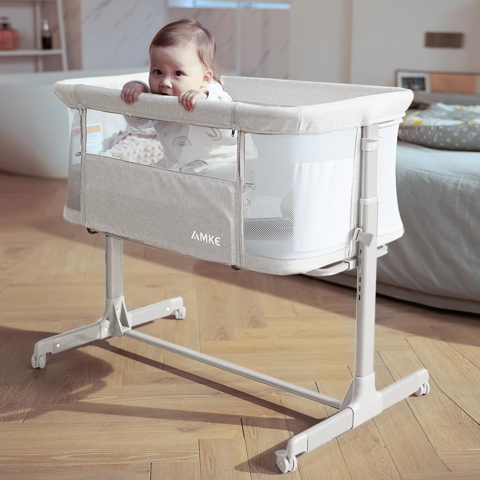 AMKE Portable Baby Bassinet & Bedside Sleeper - Adjustable Safe Crib for Newborns, Infants, Boys & Girls - Breathable Mesh Design for Co-Sleeping (Ivory-White) - Perfect for Nursery, Bedroom & Travel Use
