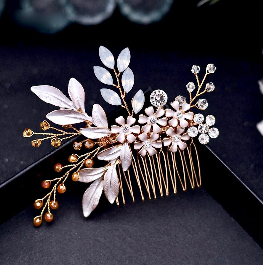 Bohemian Crystal Hair Comb for Women - Elegant Bridal Wedding Hair Accessories in Yellow Gold, Rose Gold & Silver - Perfect for Boho Weddings, Prom & Special Occasions