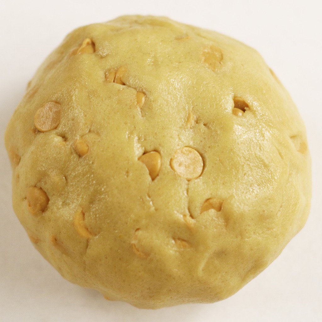 Scott's Cakes Ready-to-Bake Oatmeal Raisin Cookie Dough - 1/2 Pound Deli Container | Easy Scoop & Bake | Perfect for Parties, Gifts & Quick Desserts