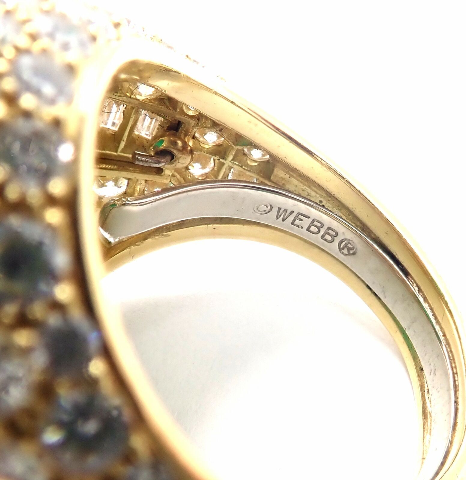 Authentic David Webb 18K Yellow Gold Diamond & Colombian Emerald Ring - AGL Certified Luxury Jewelry for Weddings, Anniversaries & Special Occasions