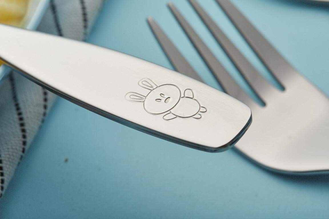 Exzact 12-Piece Kids Cutlery Set - Stainless Steel Forks, Safe Dinner Knives & Spoons for Children with Engraved Animal Designs (Dog, Cat, Bunny) - Perfect for School Lunches, Picnics & Family Dinners