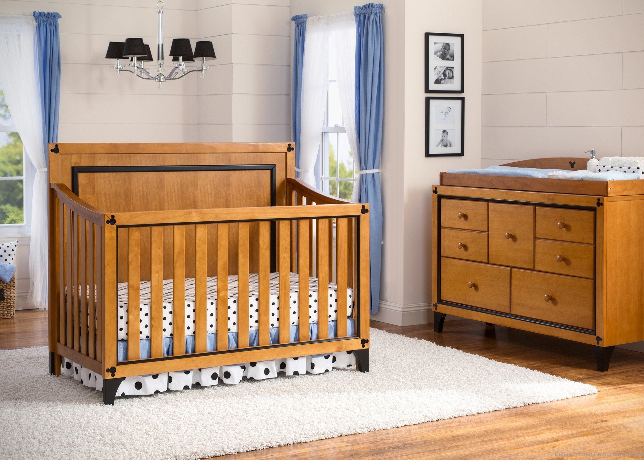 Disney Mickey Mouse 4-in-1 Convertible Baby Crib - Nursery Bed with Toddler Rail & Changing Table | Perfect for Newborns to Toddlers