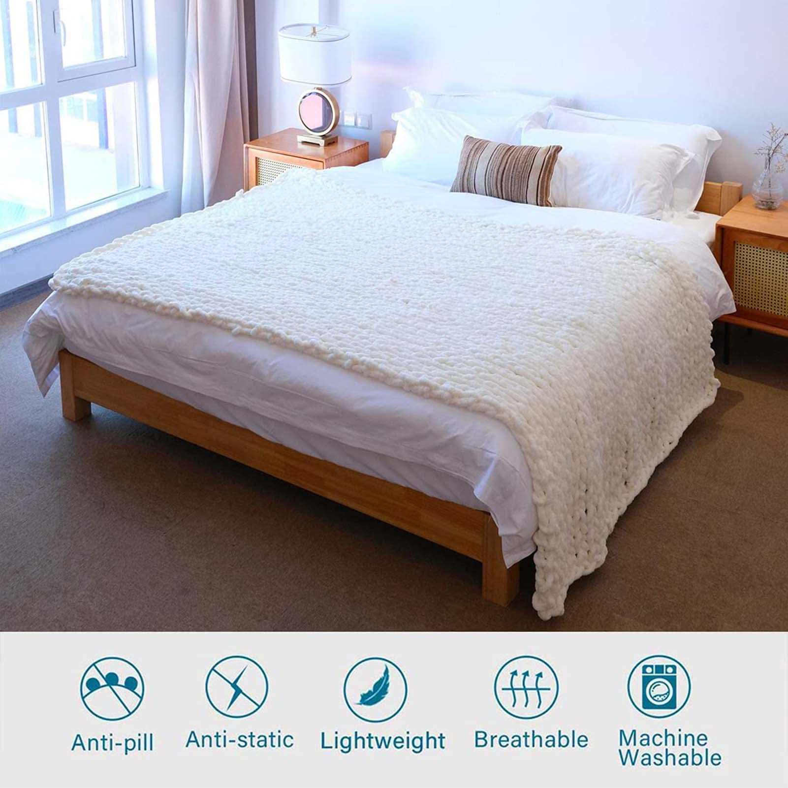 Chunky Knit Blanket 59x79 Inches - Ultra Soft Oversized Throw Blanket for Bed, Couch & Sofa (150x200cm) - Perfect for Cozy Nights, Living Room Lounging & Home Decor