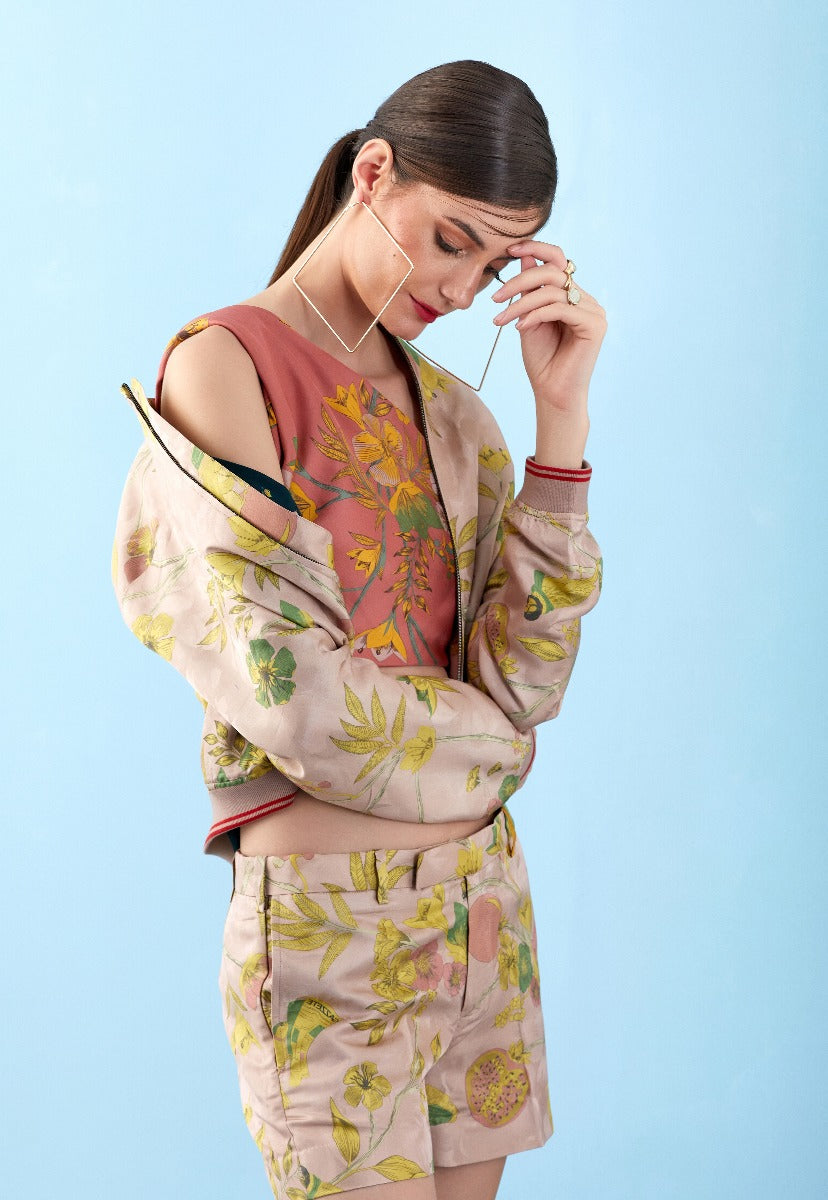 Luxury Silk Damask Shorts in Champagne Pink - Women's High-End Lounge & Sleepwear for Comfortable Nights & Relaxing at Home