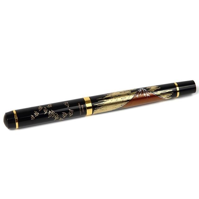 Premium Yamanaka Lacquerware MAKI-E Urushi Fountain Pen - Handcrafted Red Fuji Design | Luxury Writing Gift for Professionals & Collectors | Perfect for Business Signatures, Calligraphy & Special Occasions
