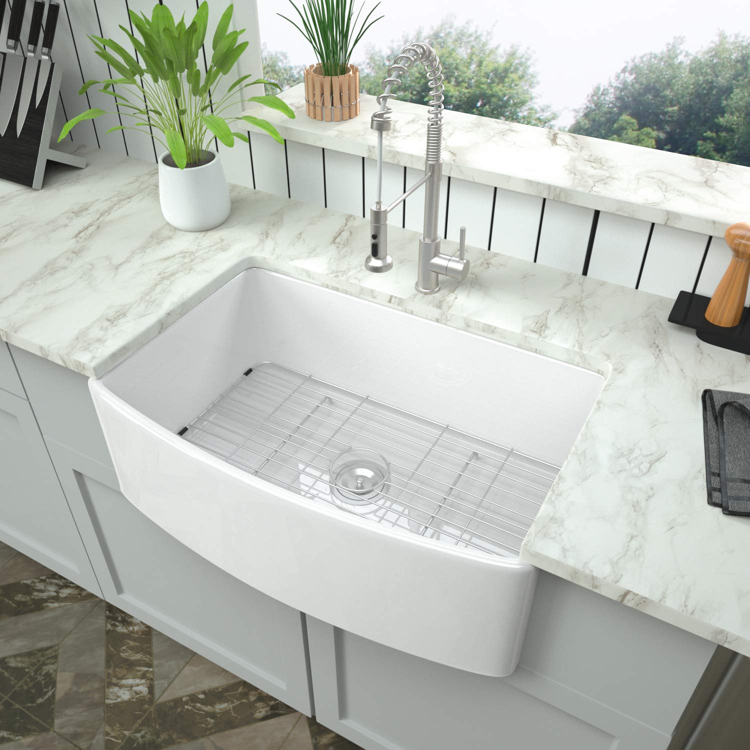 30 Inch White Farmhouse Sink - Mocoloo Curved Apron Front Fireclay Single Bowl Kitchen Sink with Arched Edge, Deep Large Basin (30x19x10 Inches) - Includes Custom Bottom Grid & Strainer - Perfect for Rustic, Modern Farmhouse & Country Style Kitchens