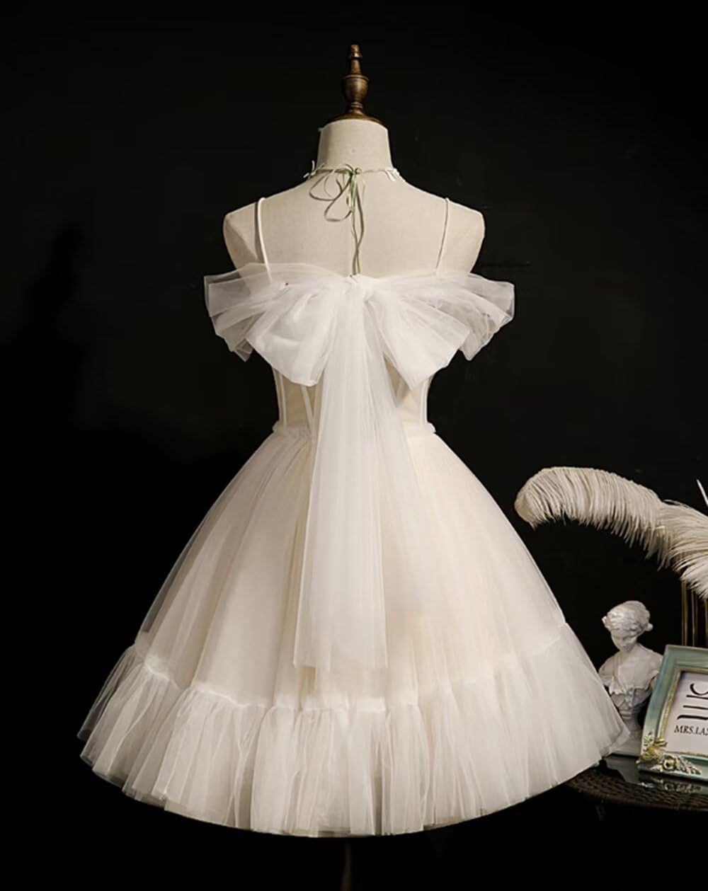 Elegant Short Tulle Homecoming Dresses for Teens - Lace & Beaded Mini Prom Cocktail Dresses - Perfect for School Dances, Parties & Special Occasions