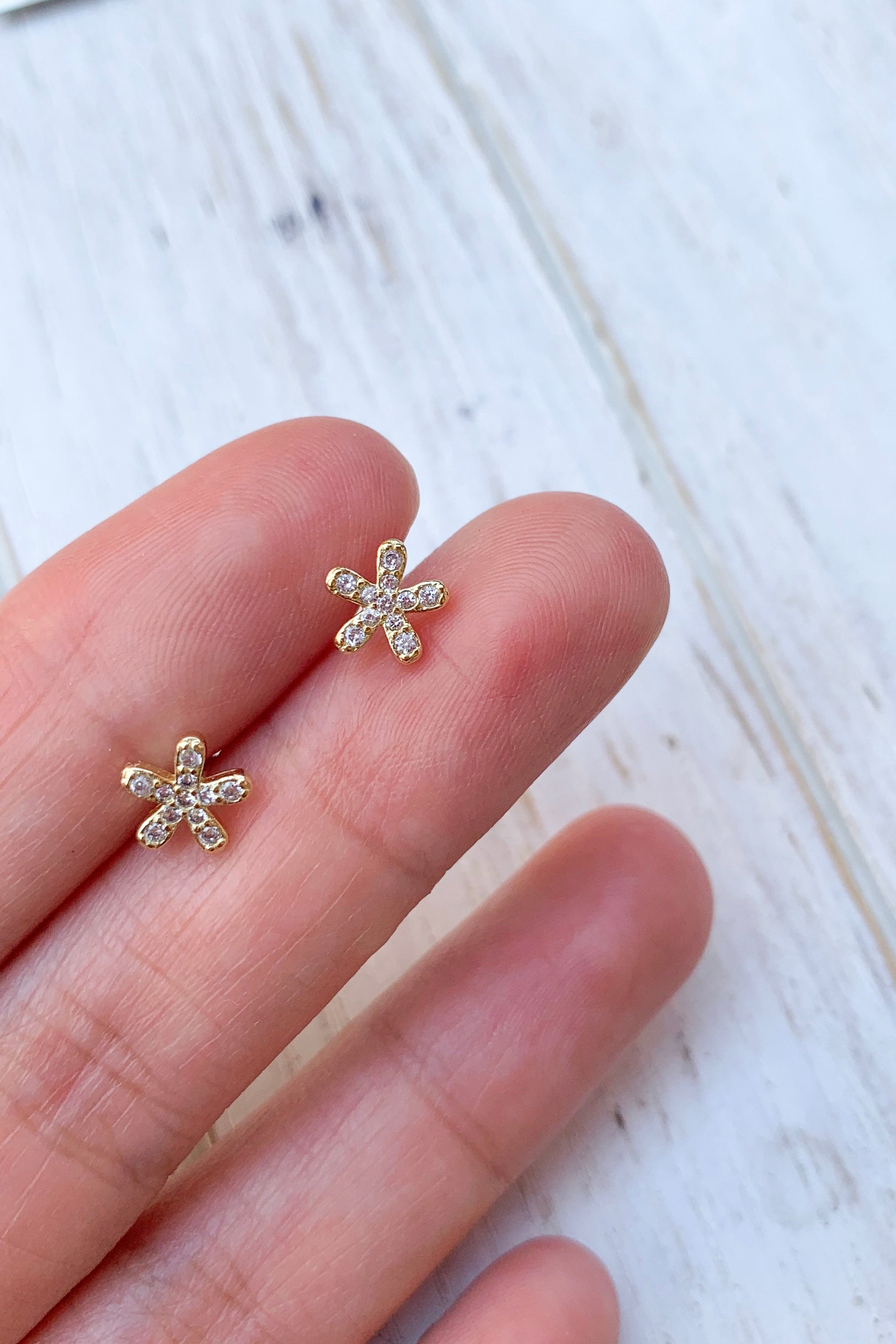 14K Gold Plated Tiny Flower Stud Earrings for Women - Elegant Bridal Party Gifts, Wedding Jewelry, Birthday Present - Perfect for Everyday Wear, Date Night & Special Occasions